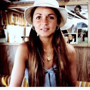 Meet your Posher, Cindy